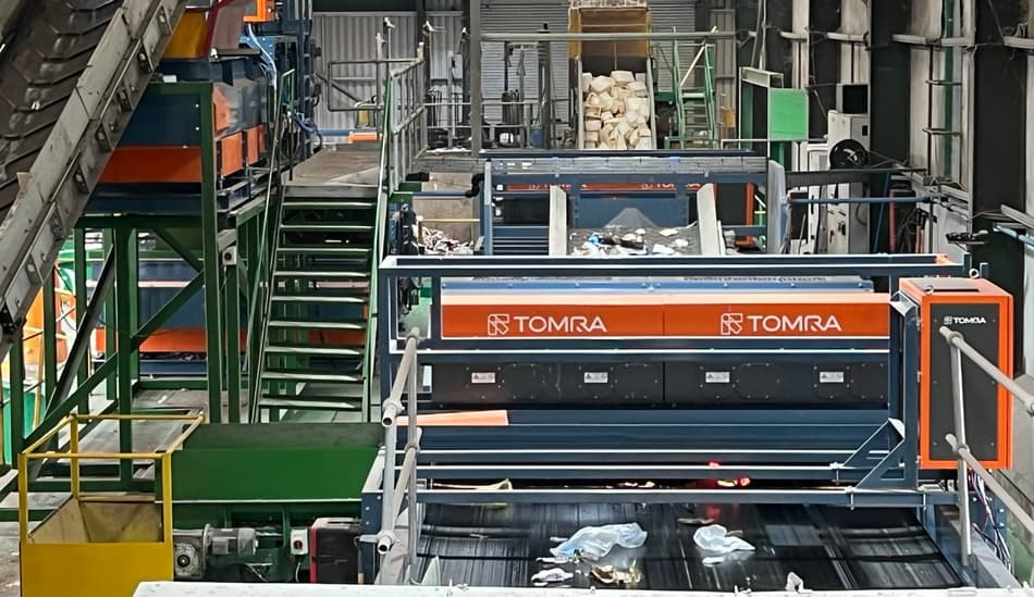 Green recycling UK C&I TOMRA RECYCLING SORTING 