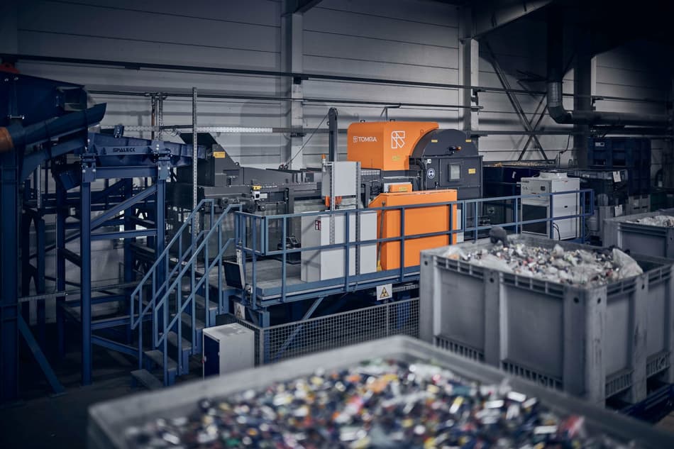 relux machines tomra