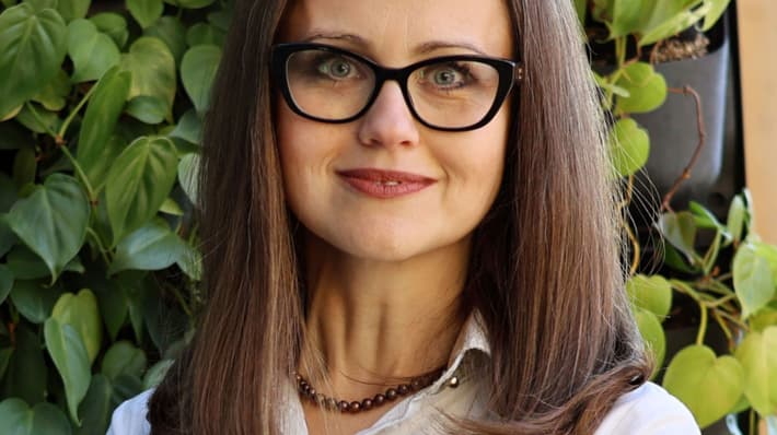 Agnieszka headshot