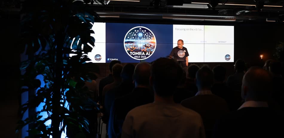 TOMRA's AI Summit on artificial intelligence