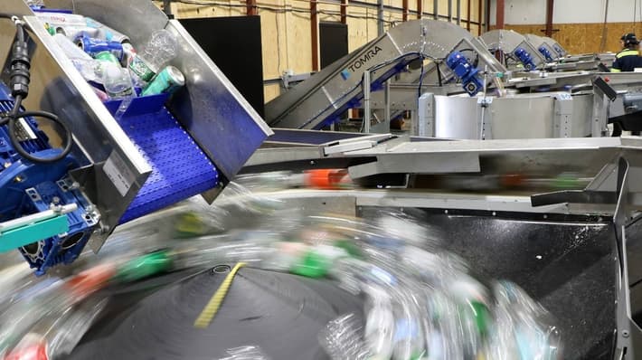  TOMRA E5 processing plastic containers