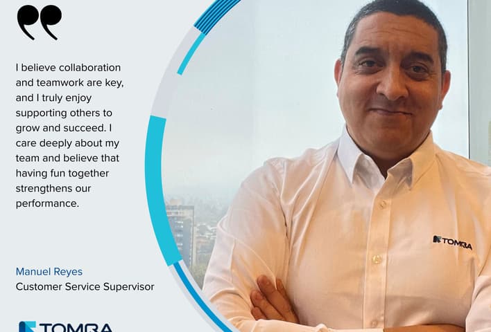 Manuel Reyes, Customer Service Supervisor