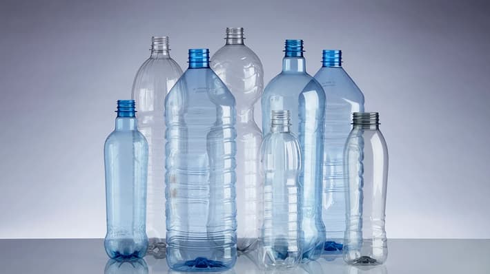 Diverse sizes of PET bottles