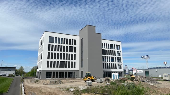 TOMRA recycling HQ, New Building MK