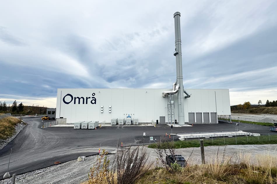 Front facade of Områ plastic sorting facility