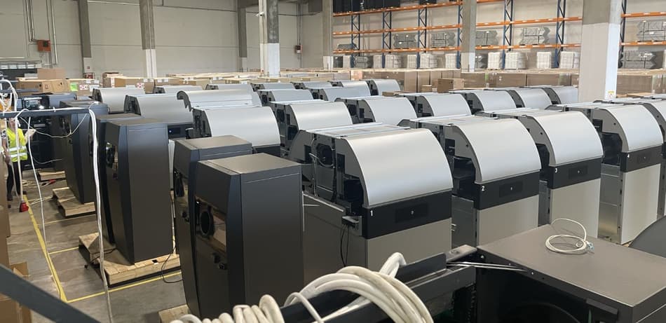 Hungary preconfiguration center for TOMRA reverse vending machines