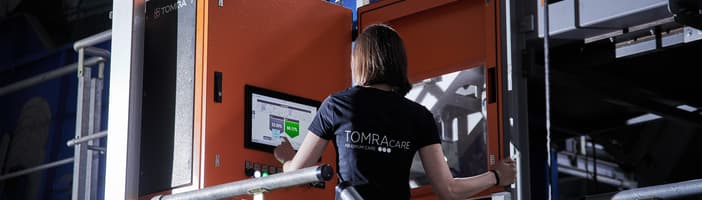 Engineers at TOMRA
