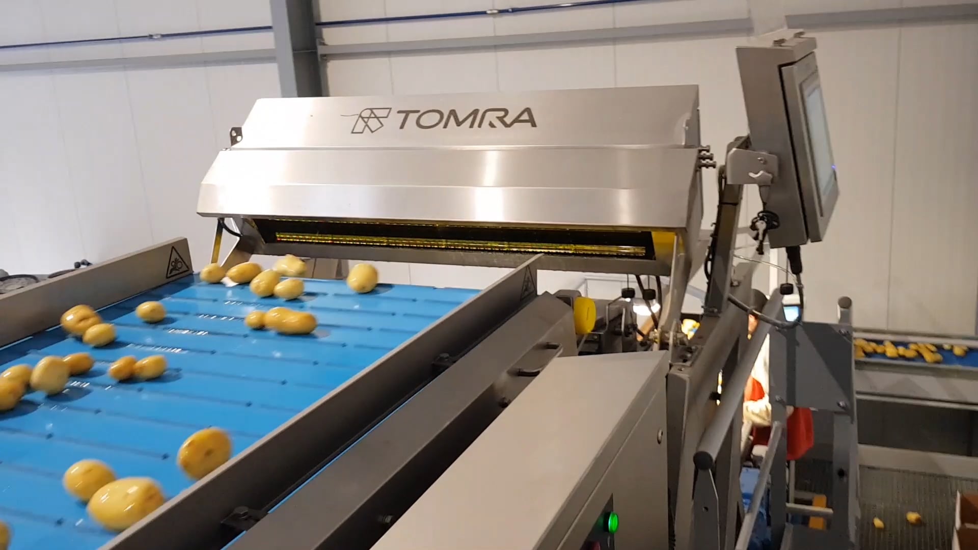 TOMRA Food sentinel II sorting machine