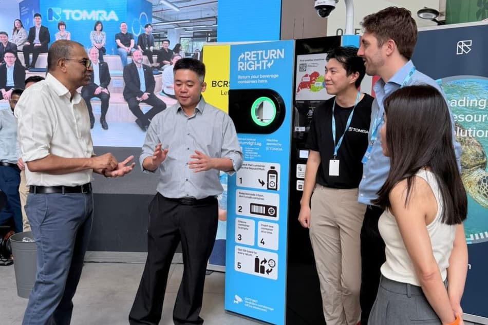 Singapore deposit return scheme launch event