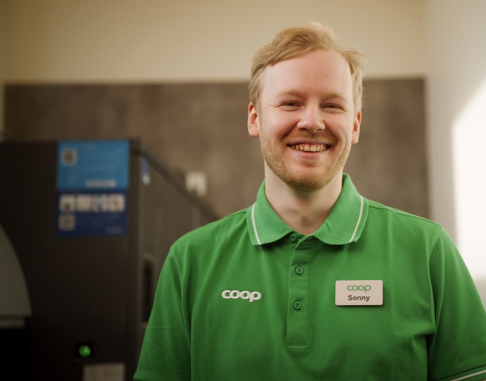 Sonny Hjalmarsson, Coop Östra Station