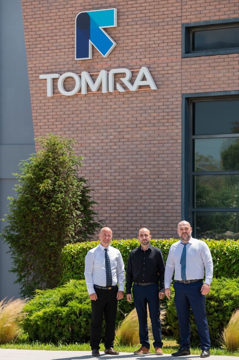 Image of employees in TOMRA Athens office