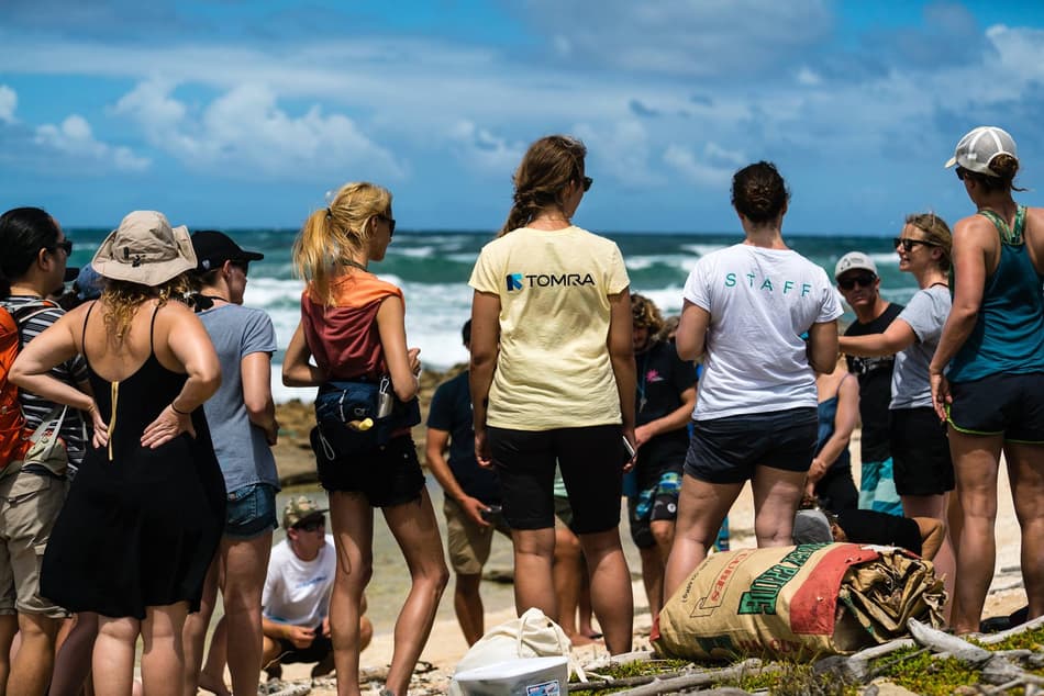 Beach clean with exxpedition