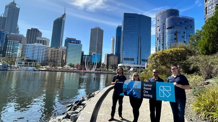 TOMRA Mining team new office in Perth