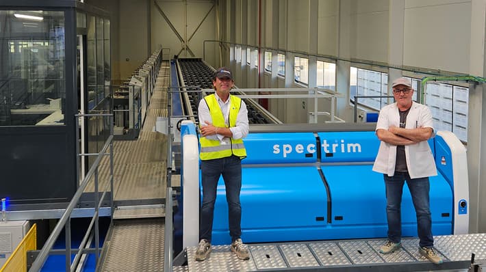 TOMRA Spectrim machine at Abellafruits, Spain