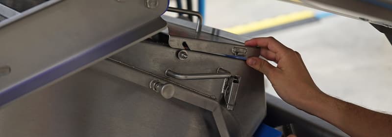 TOMRA 5C sorting machine