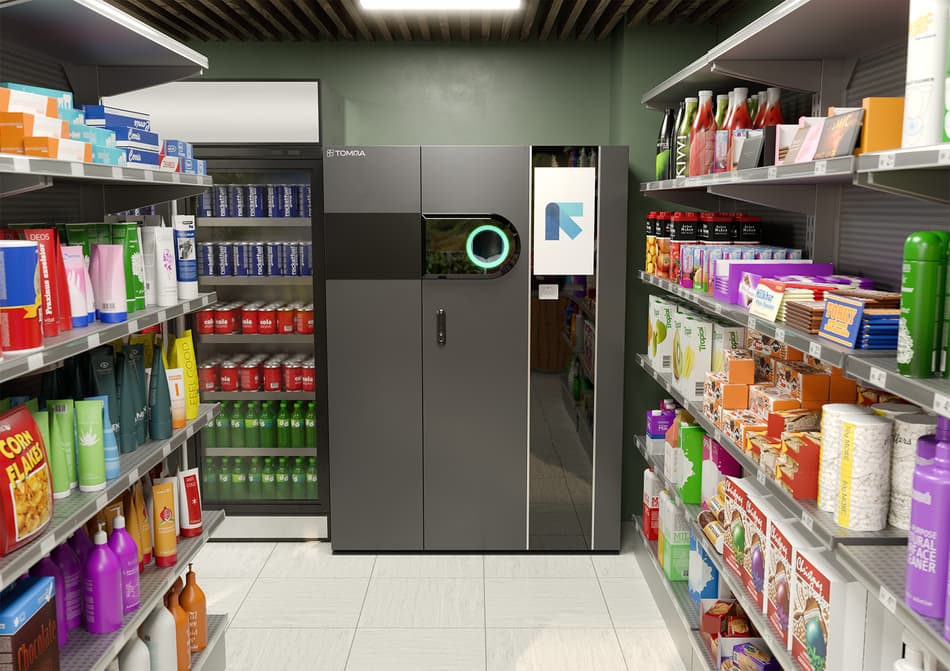 TOMRA B7 reverse vending machine in-store