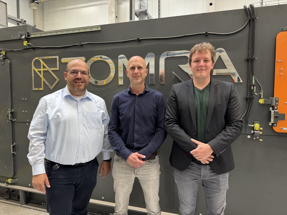 Frank van de Winkel, Tom Jansen (both TOMRA) and Wilhelm Kiefer (Novelis)