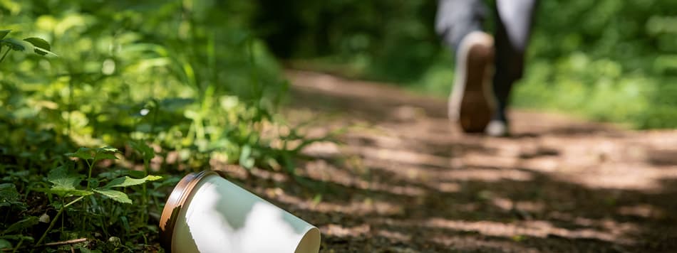 Plastic littering in nature