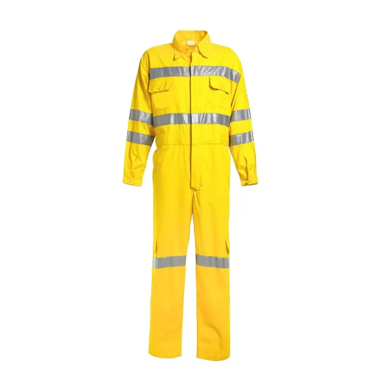 Custom-made professional fire-resistant coveralls for the construction and transportation industries 1